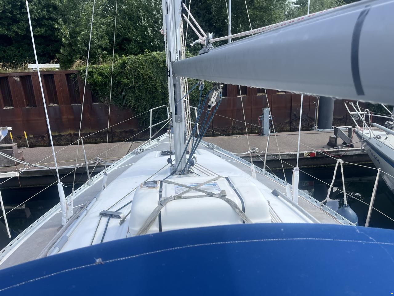 Dufour Classic 32