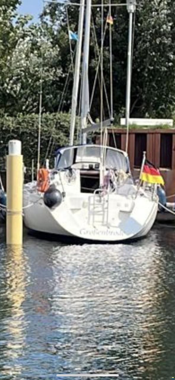 Dufour Classic 32
