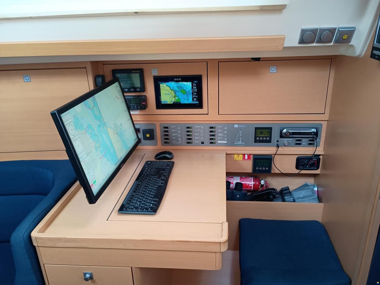 Elan 340
