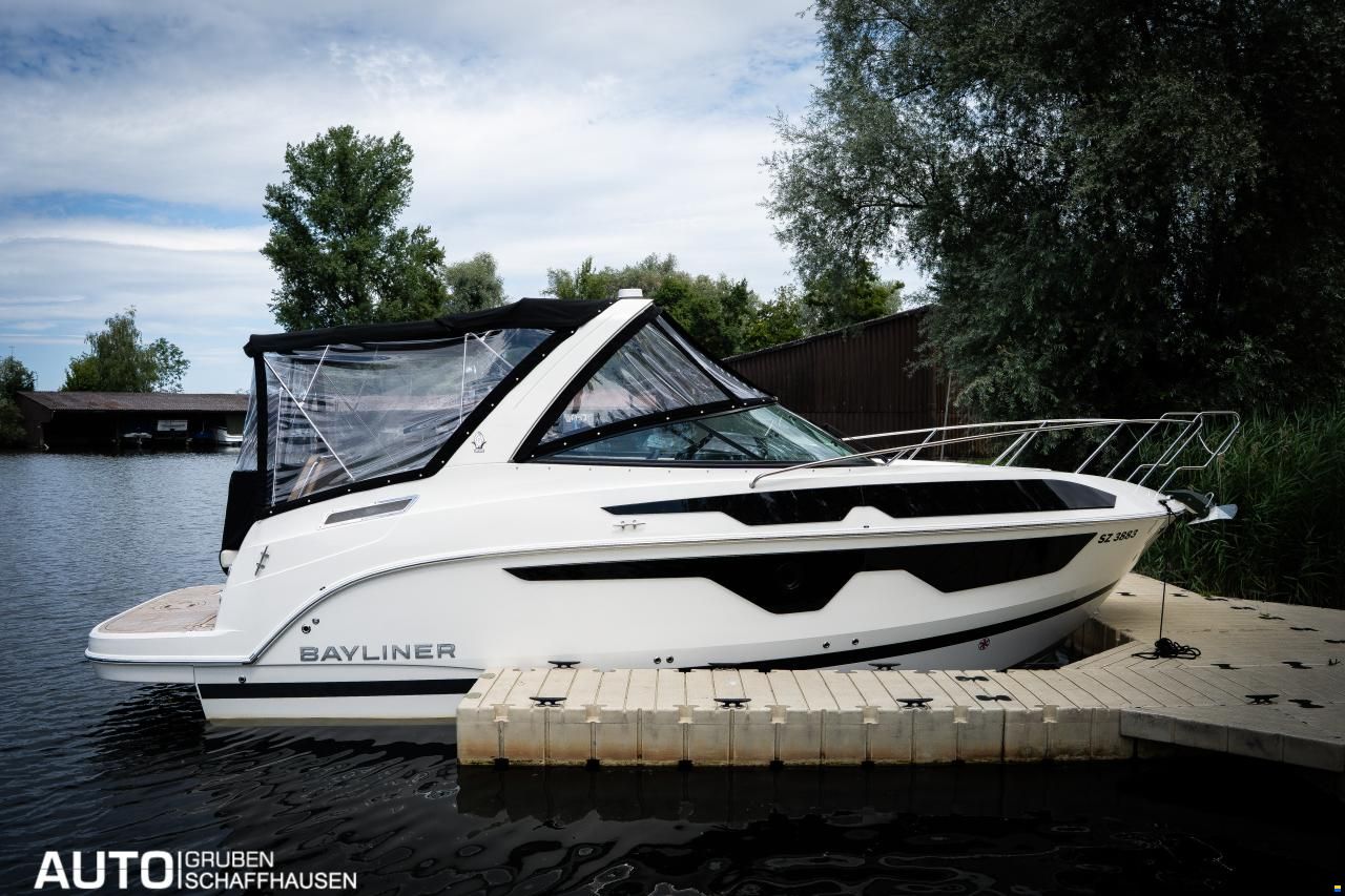 Bayliner Ciera 8