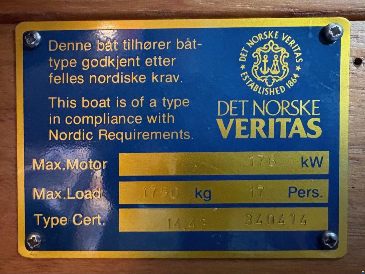 Fjord 980 AC TOURING