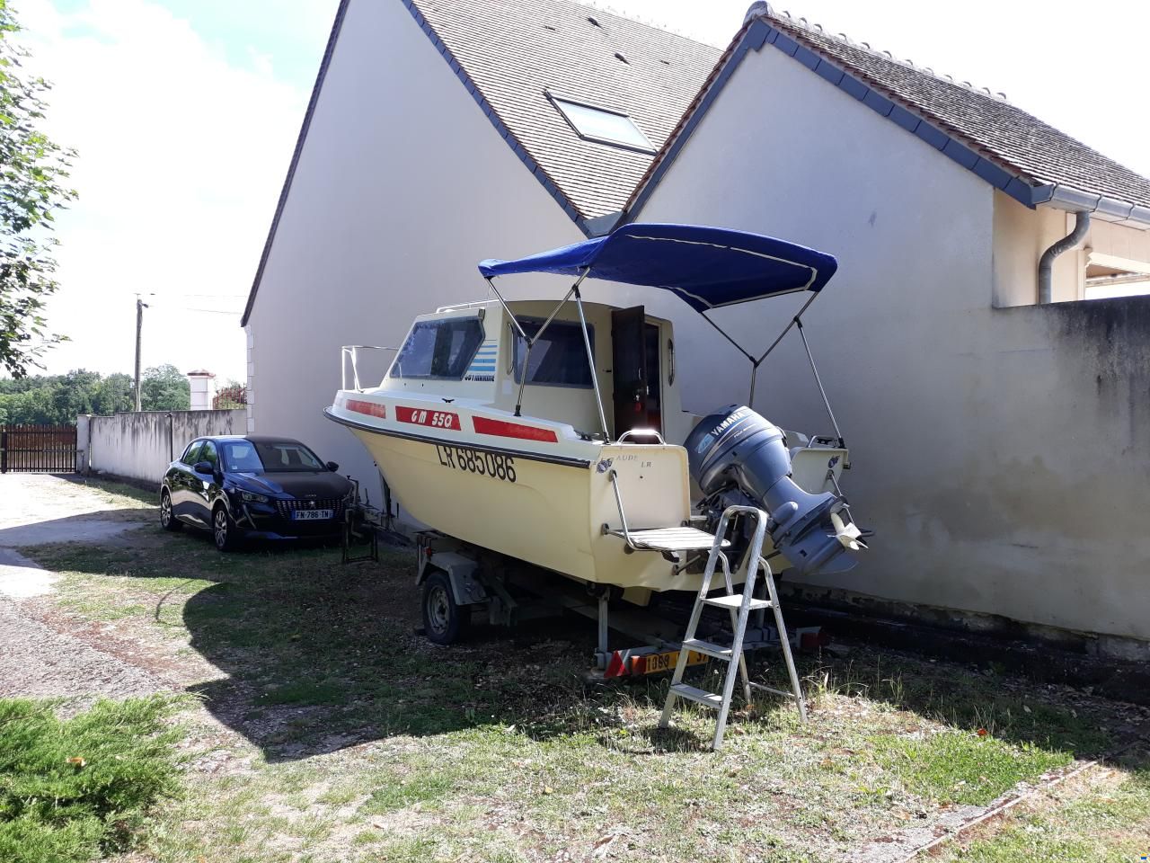 GUY MARINE GM 550
