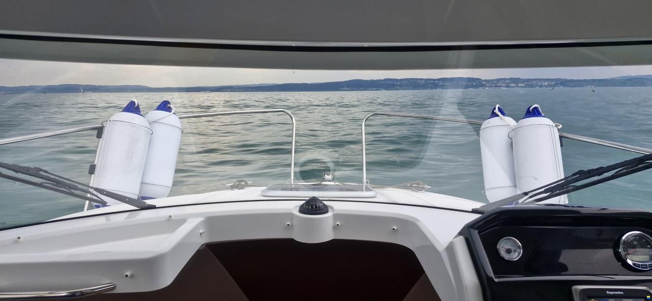Jeanneau 695