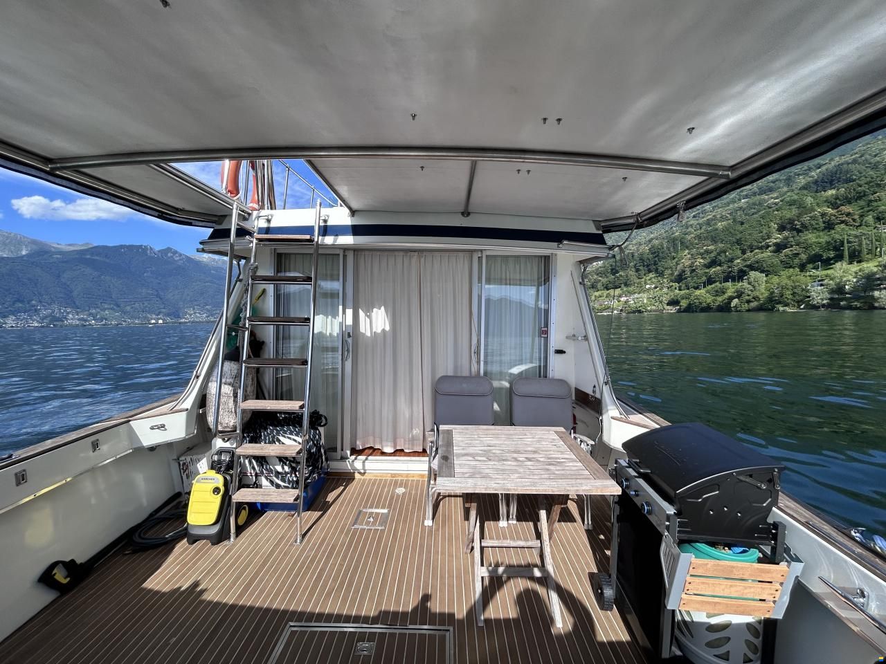 Tollycraft 37