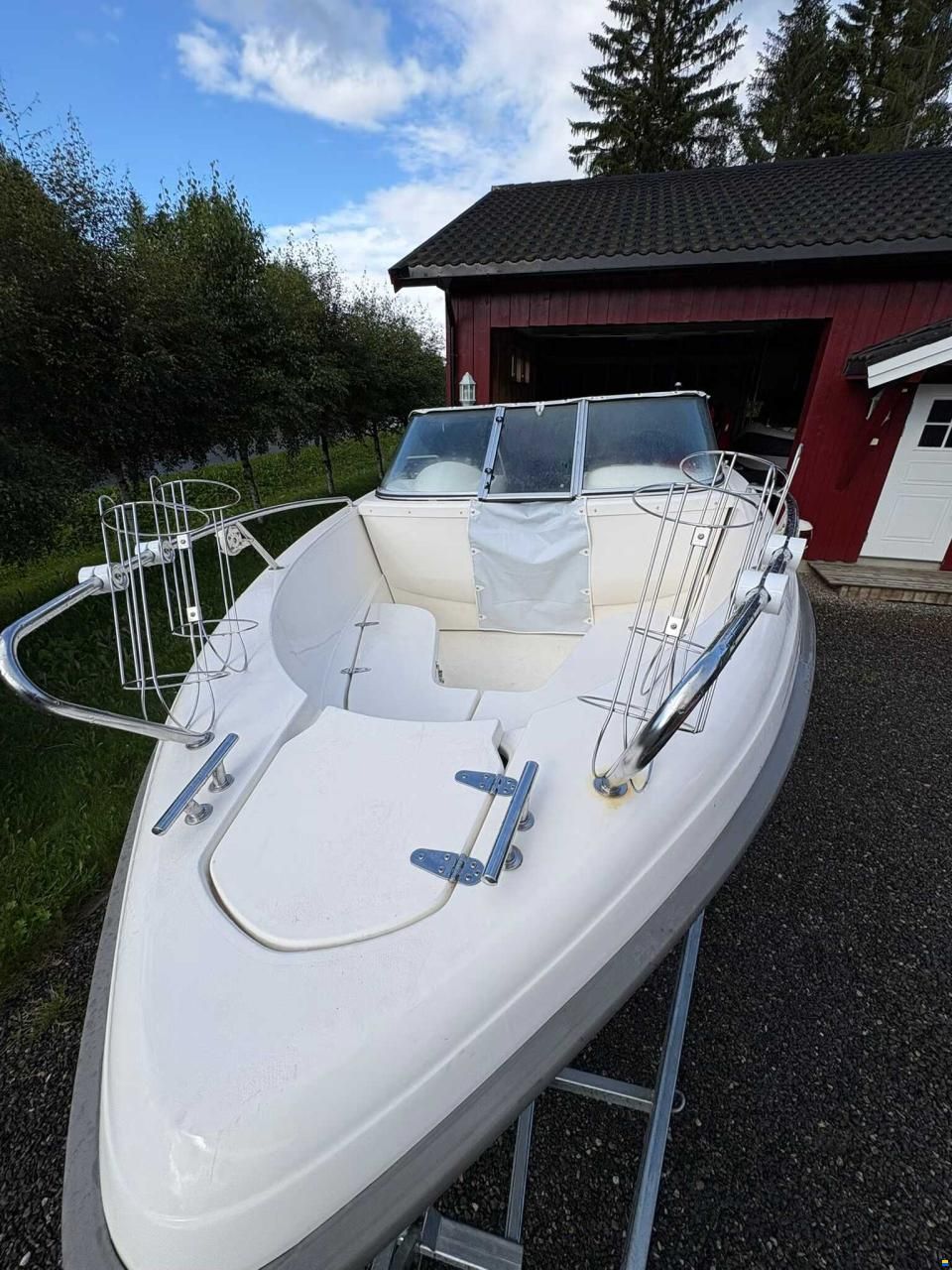 Bella 600 Twin