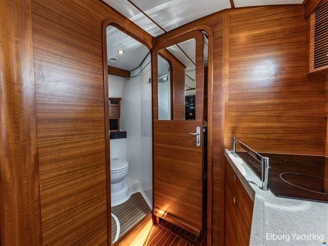 North Line 42 - Wheelhouse