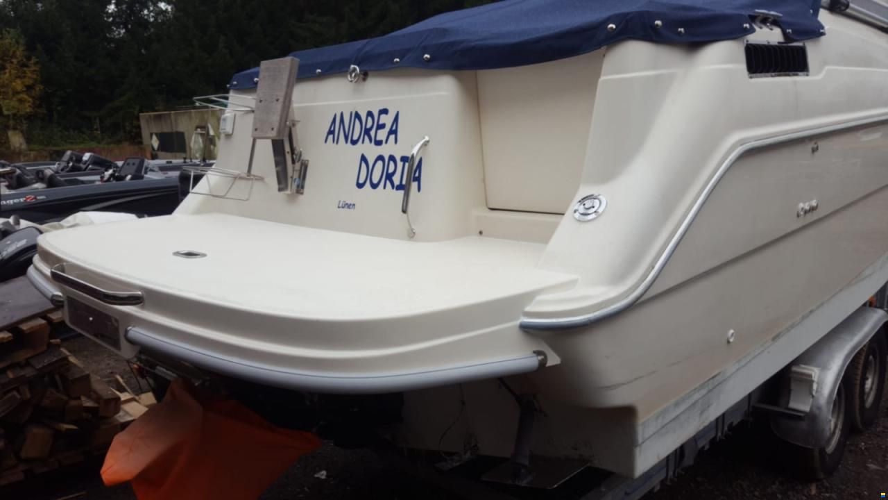 Bayliner DC 2655