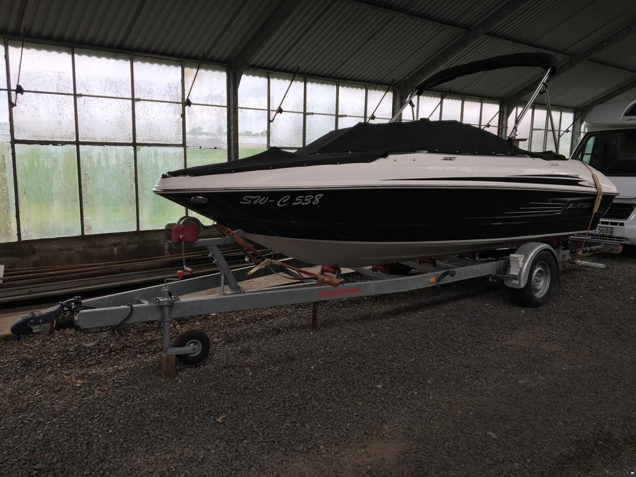 Larson 850 LX