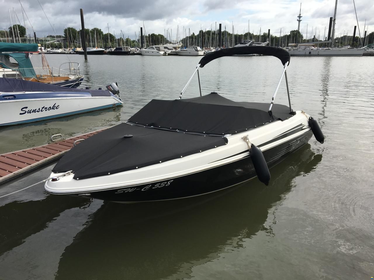 Larson 850 LX