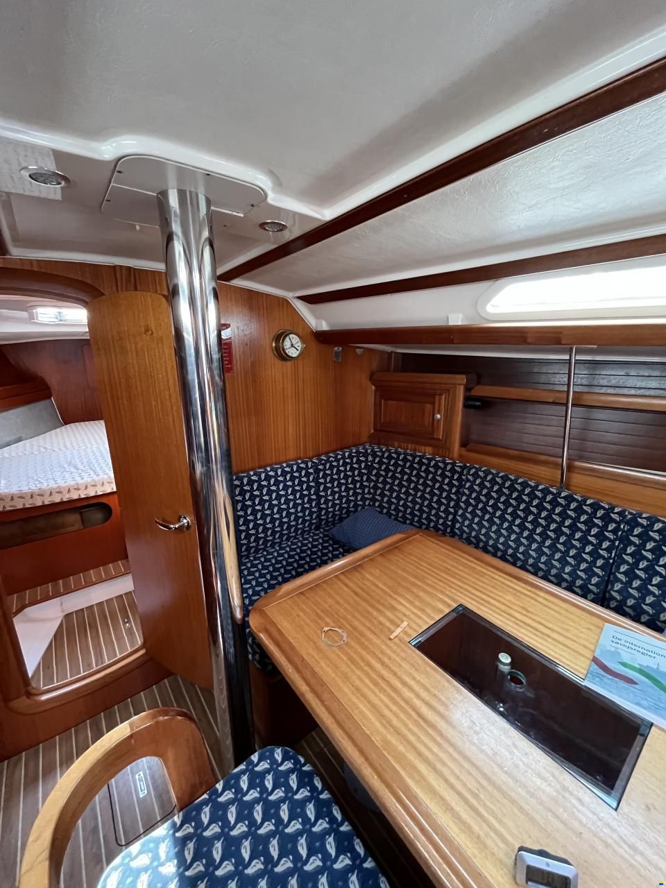Dufour 38 Classic