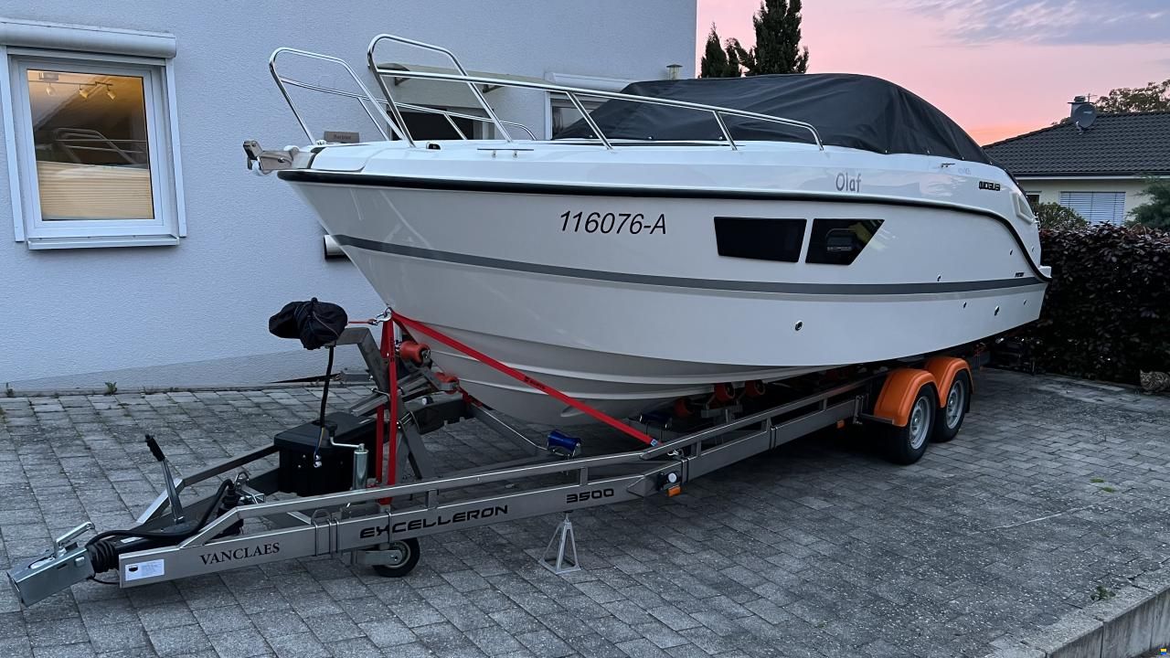 Quicksilver 805 Cruiser
