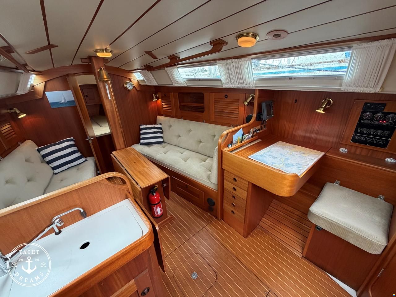 Hallberg-Rassy 31 MKII