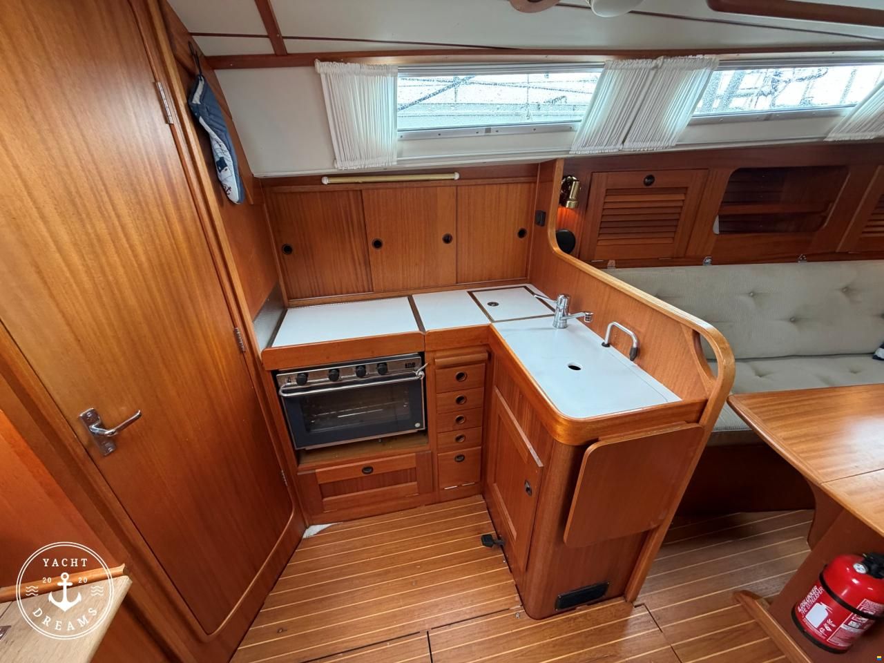 Hallberg-Rassy 31 MKII