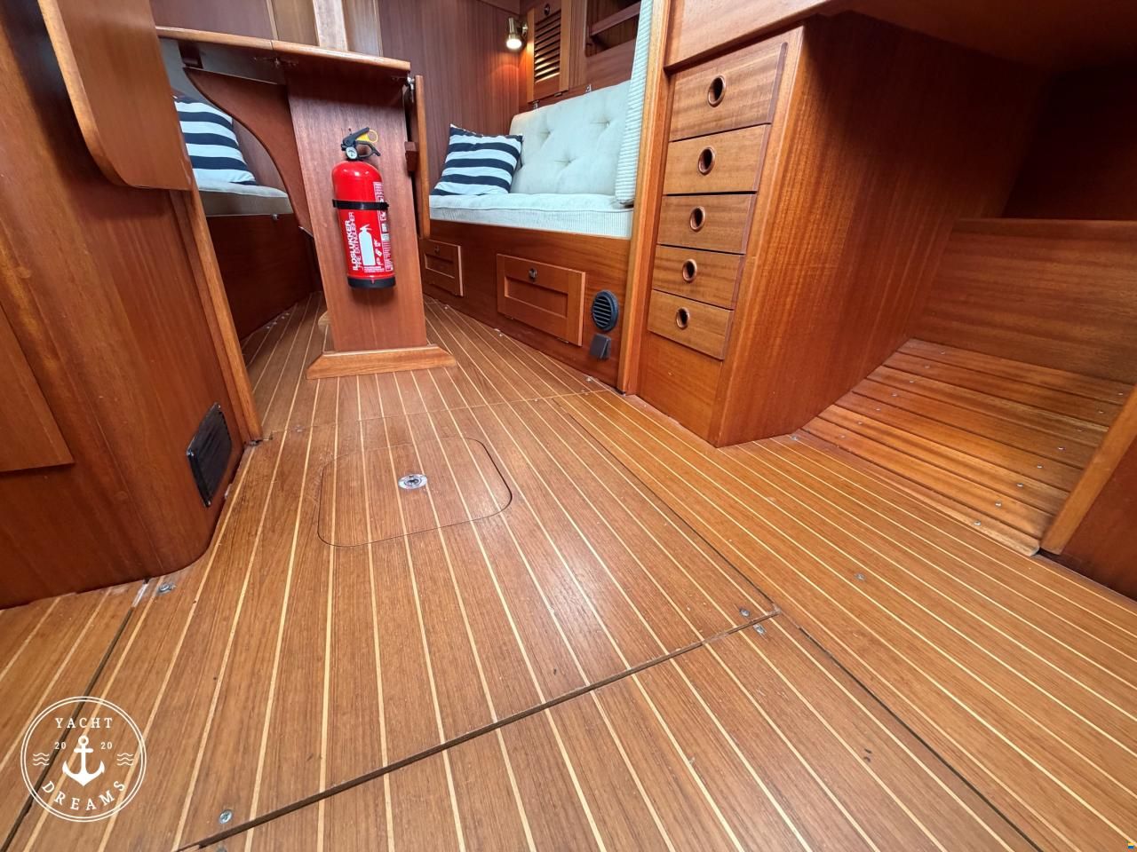 Hallberg-Rassy 31 MKII