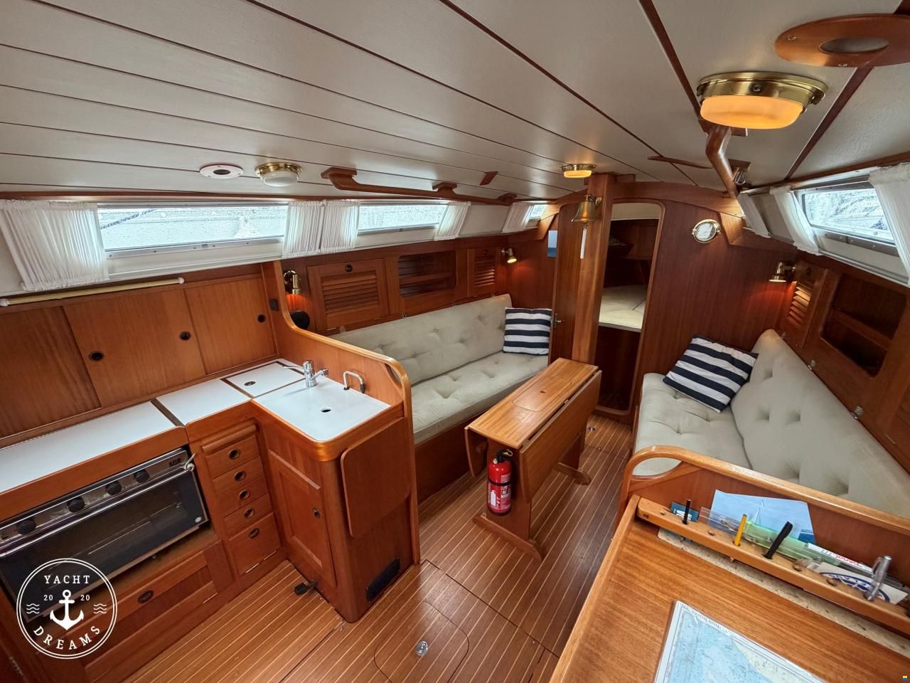 Hallberg-Rassy 31 MKII