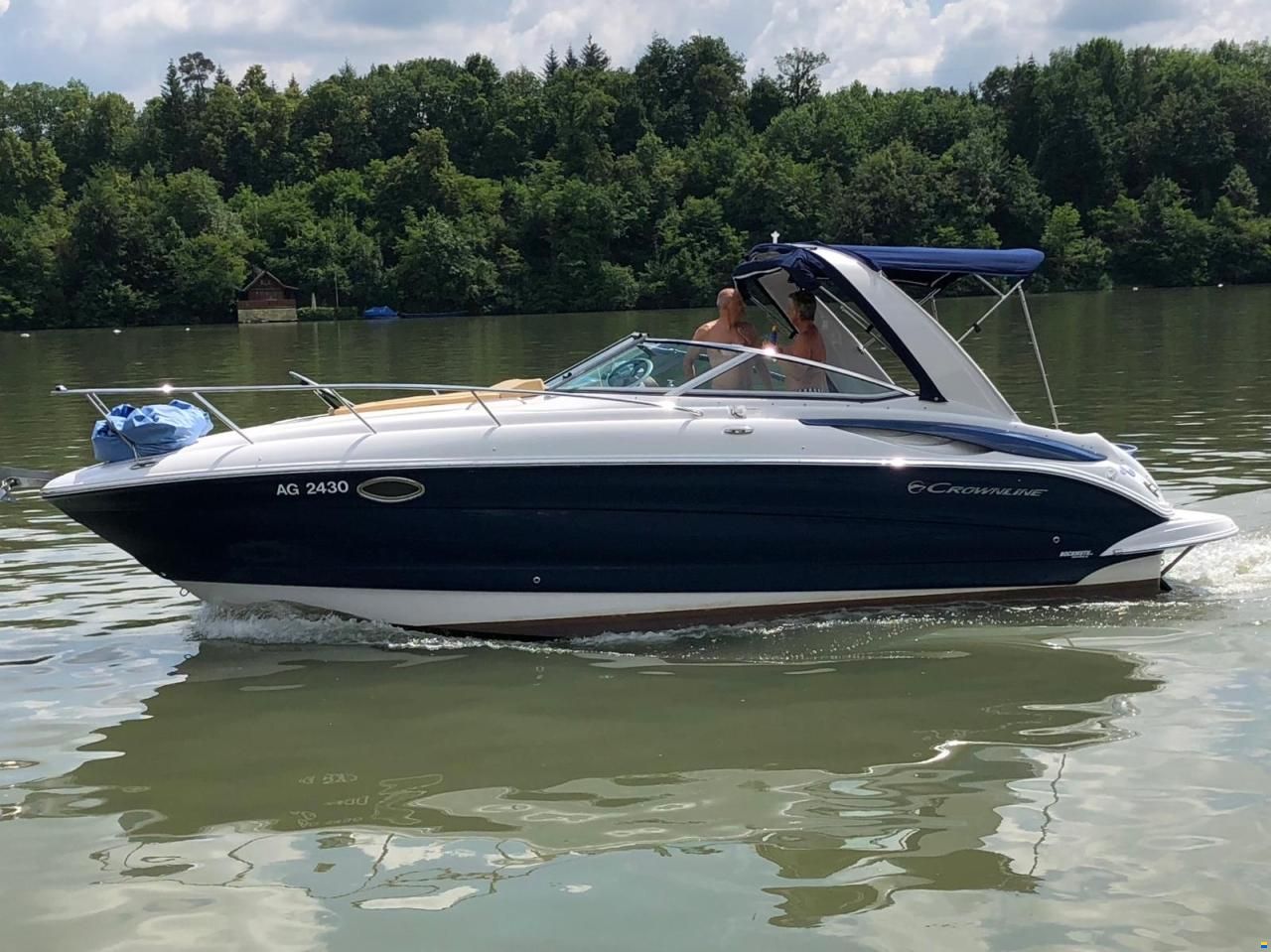 Crownline 280cr