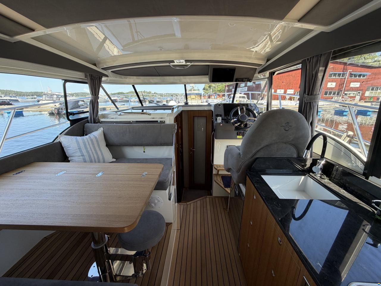 Marex 330 Scandinavia