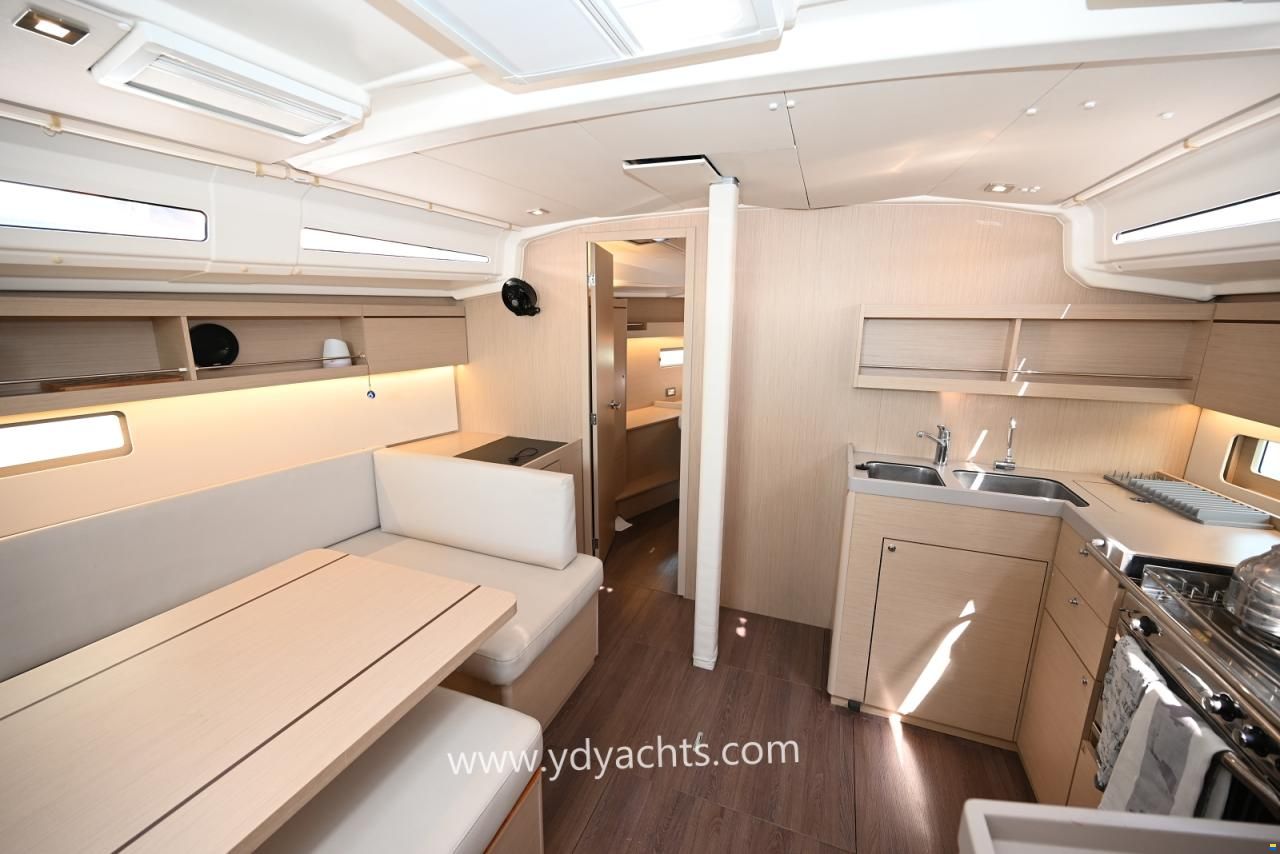 Beneteau Oceanis 40.1