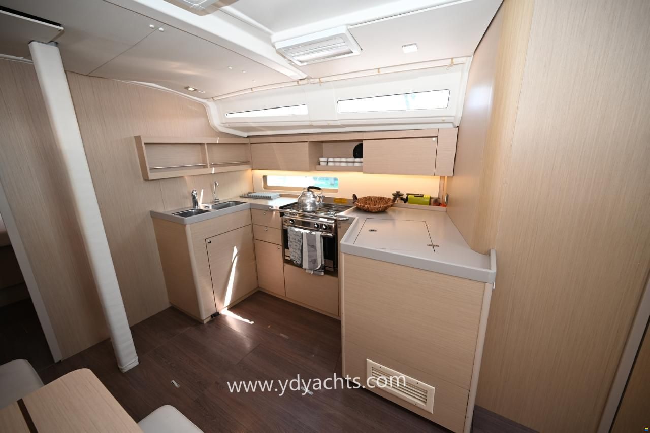 Beneteau Oceanis 40.1