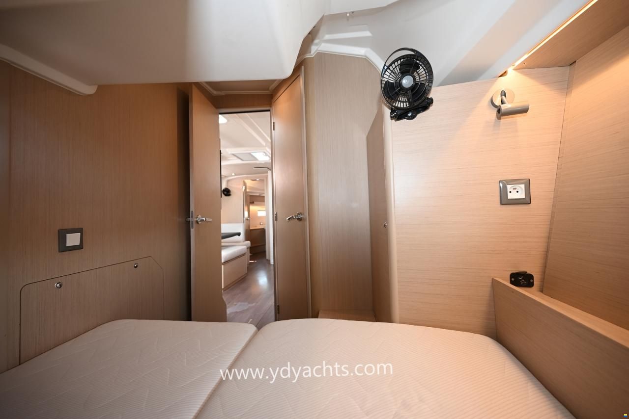 Beneteau Oceanis 40.1