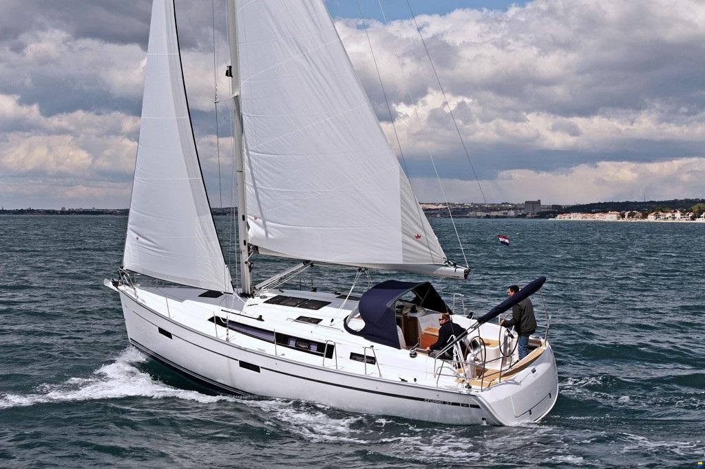 Bavaria 37 Cruiser