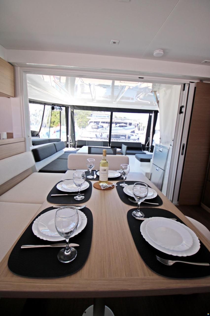 Lagoon 43