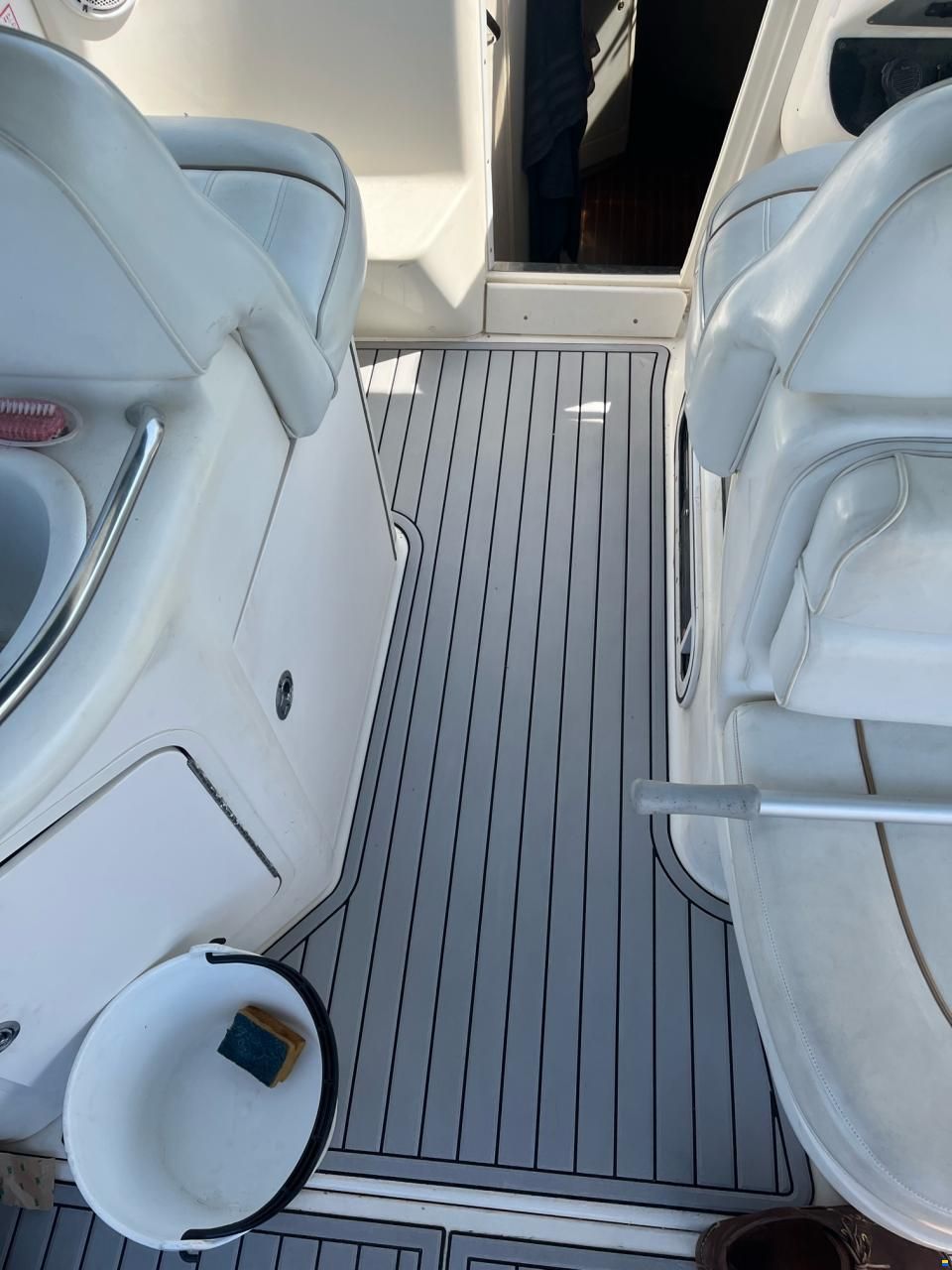 Sea Ray 330 Sundancer