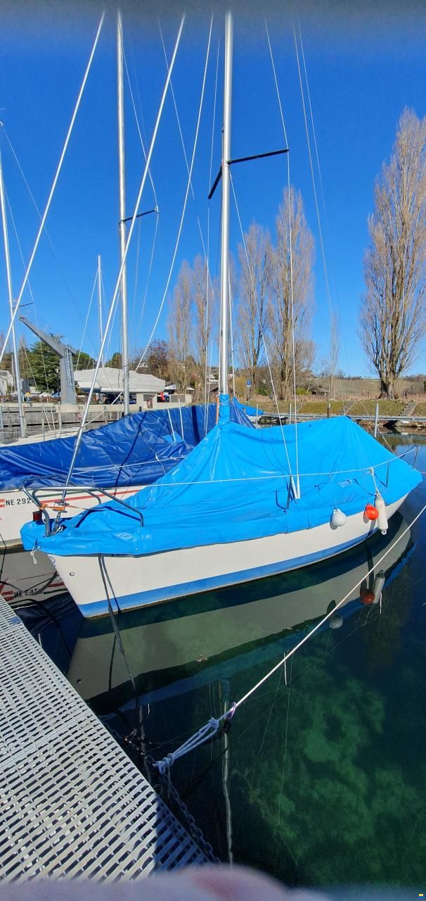 Bavaria 606