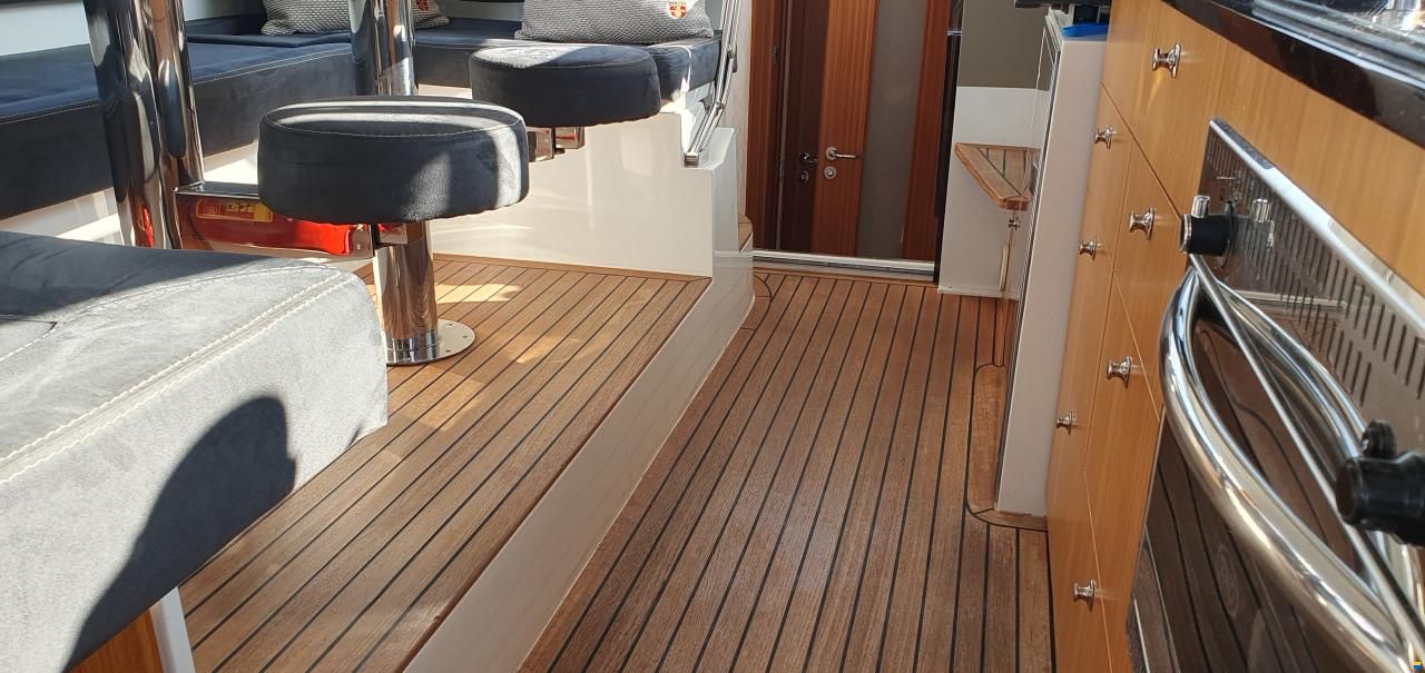 Marex 375
