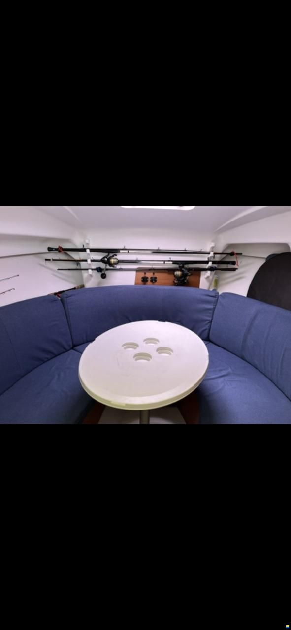 Beneteau Antares 7 inboard