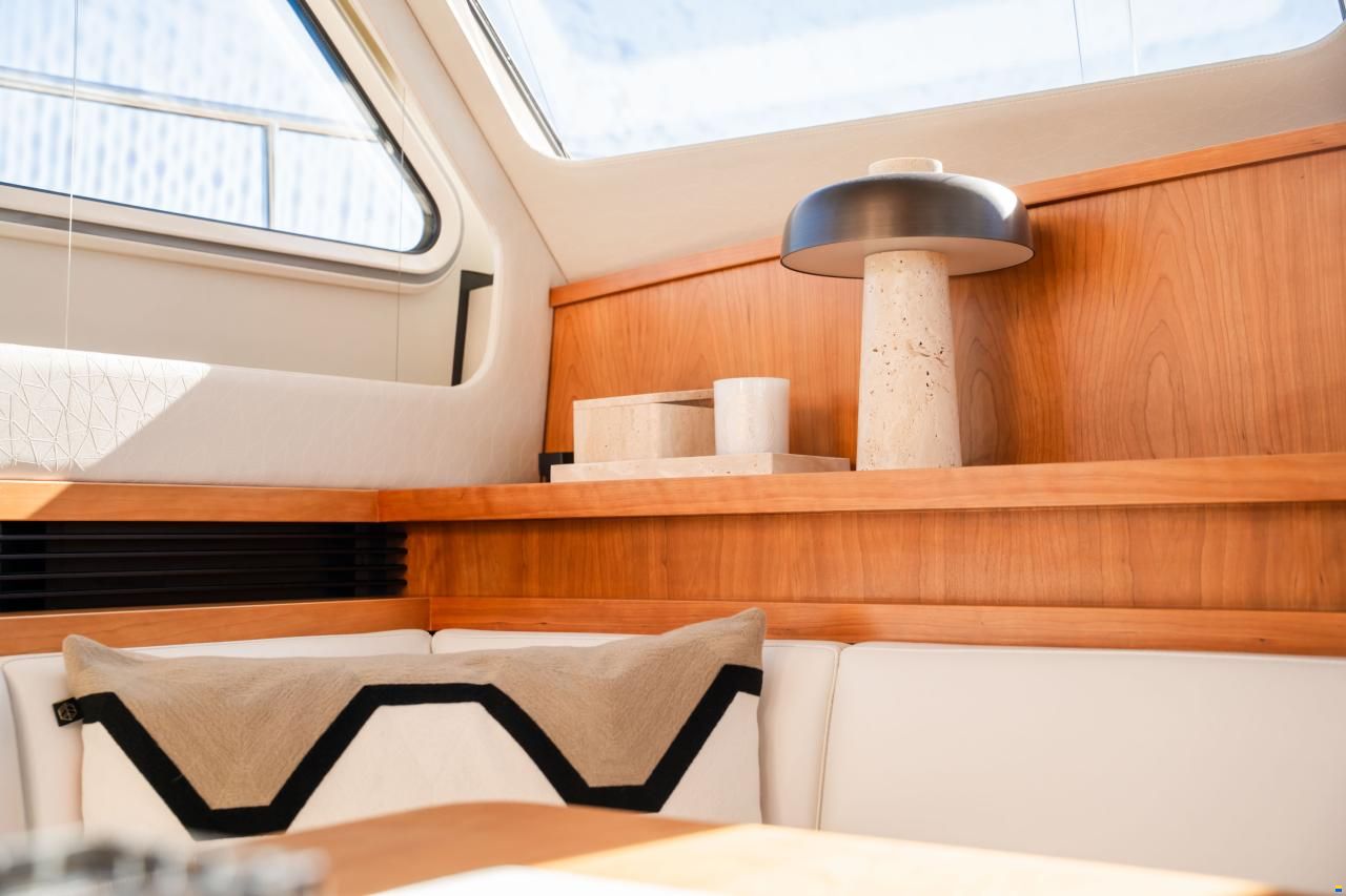 Linssen Grand Sturdy 450 AC Variotop®