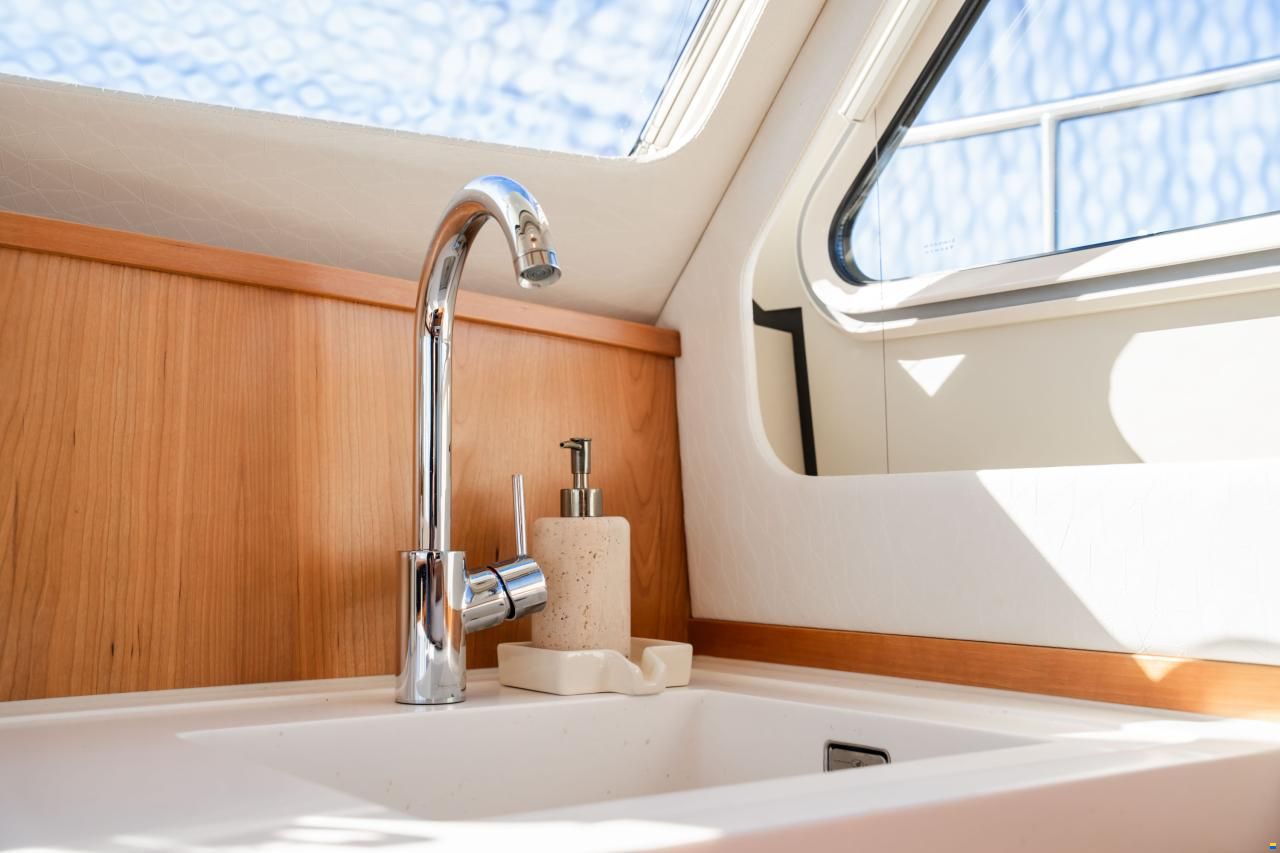 Linssen Grand Sturdy 450 AC Variotop®