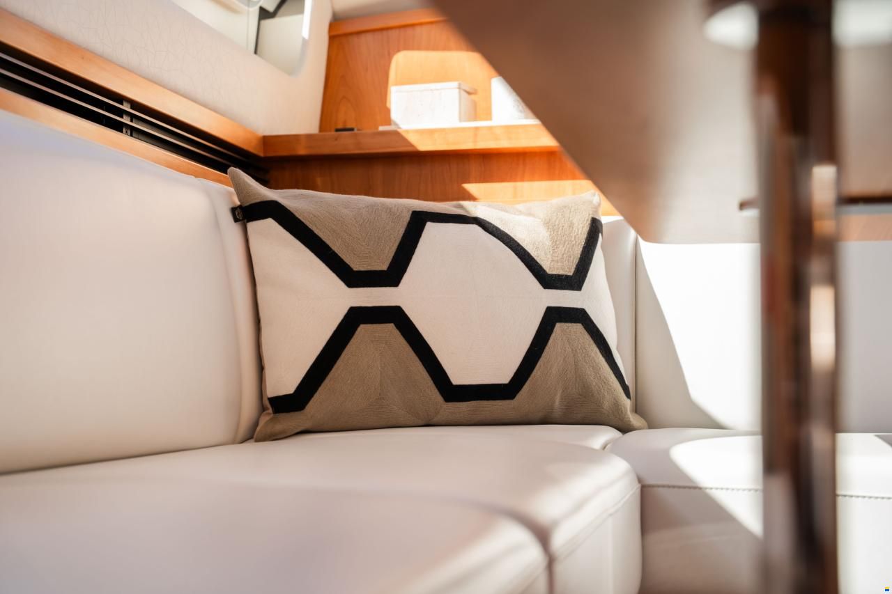 Linssen Grand Sturdy 450 AC Variotop®