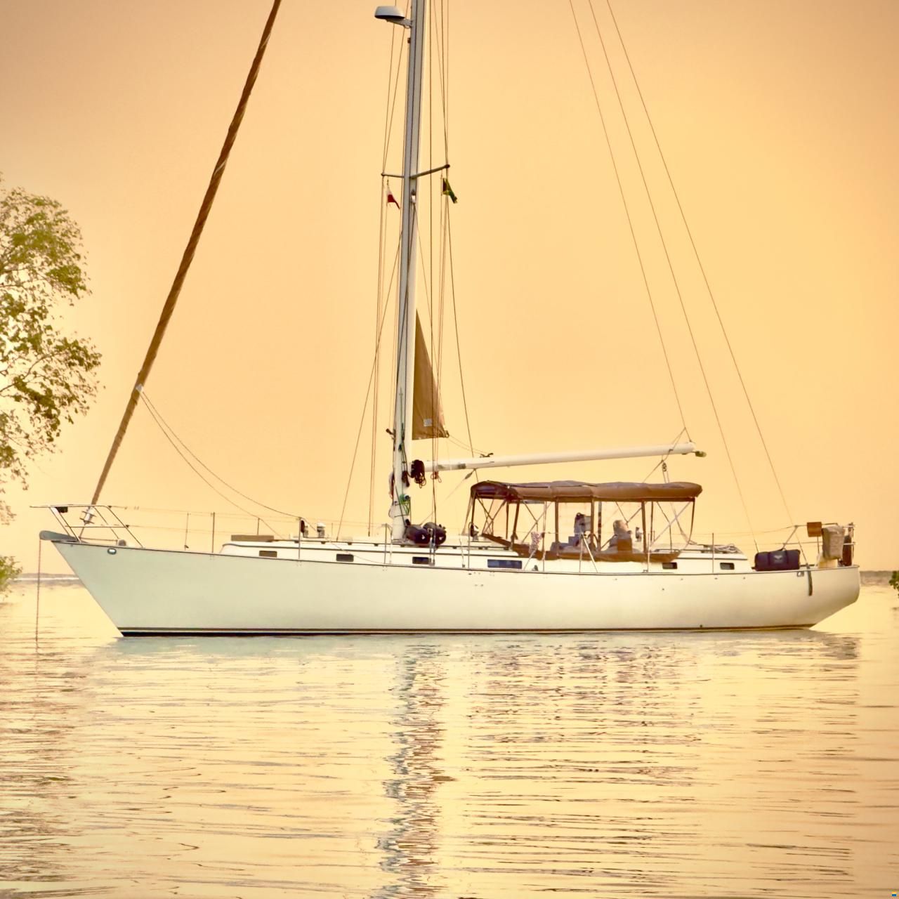 Formosa Doug Peterson 48' Hull (51'LOA) Offshore