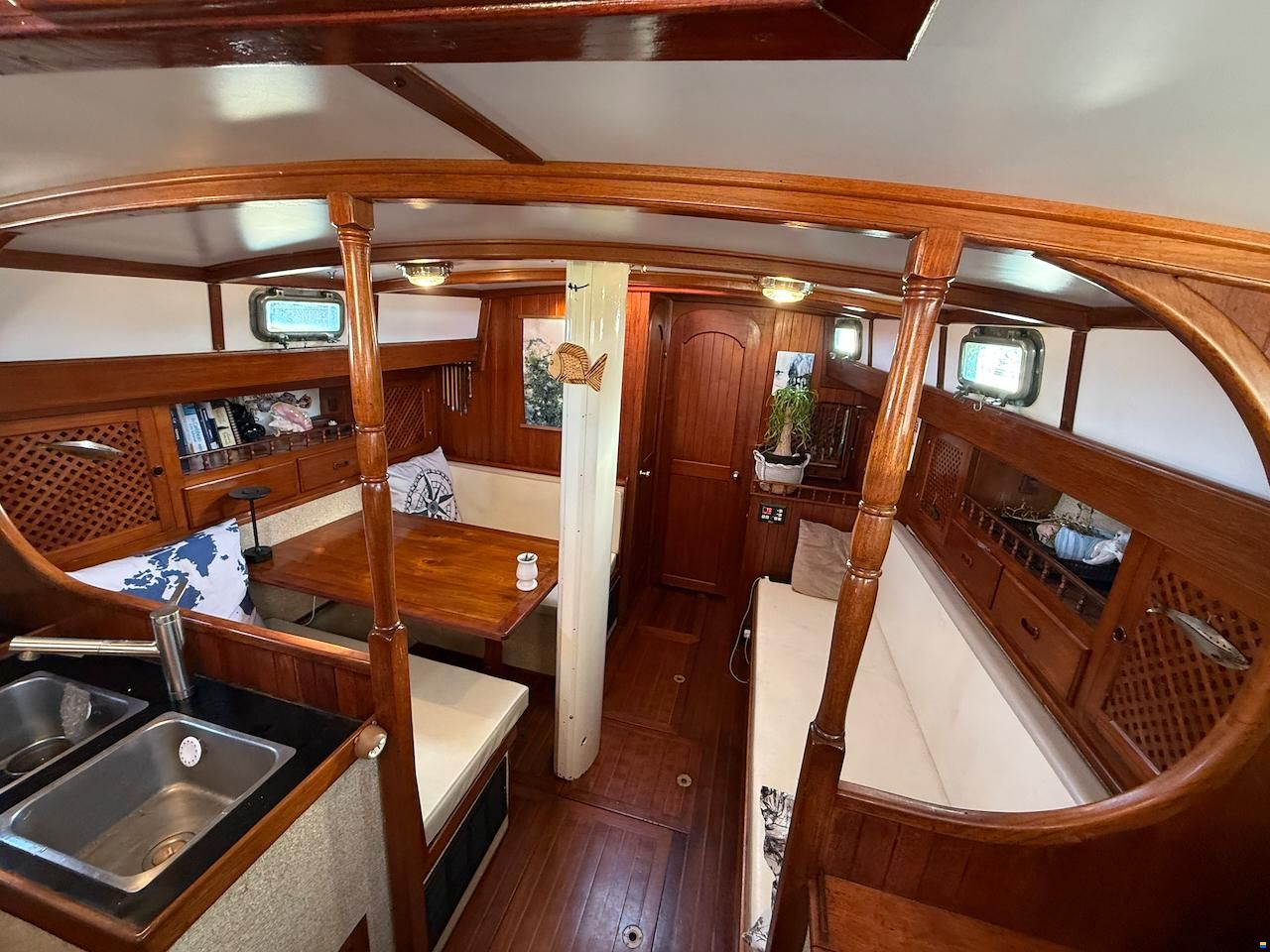 51' Doug Peterson Offshore Cruiser