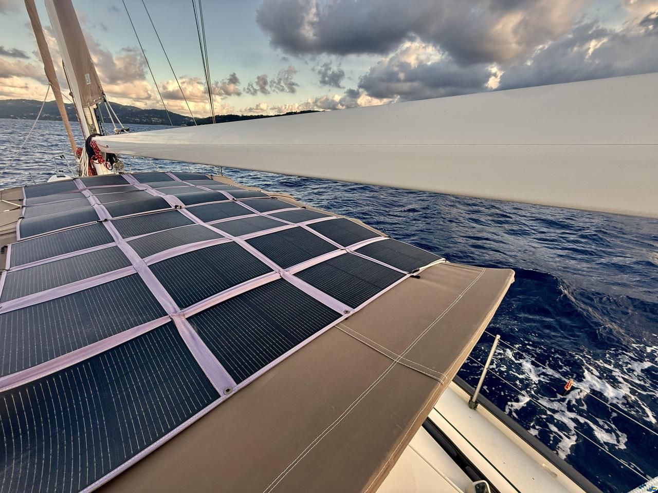 51' Doug Peterson Offshore Cruiser