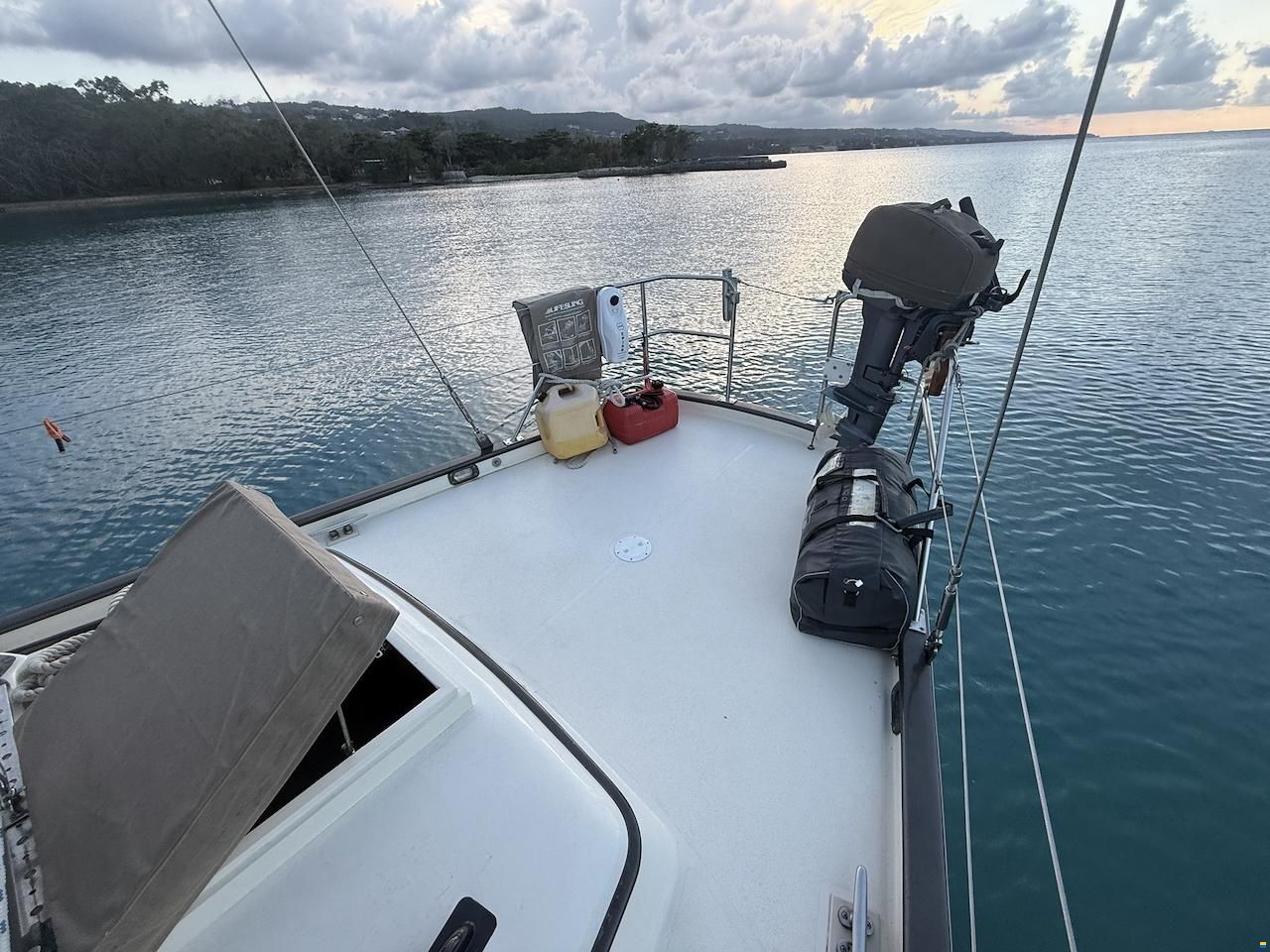51' Doug Peterson Offshore Cruiser