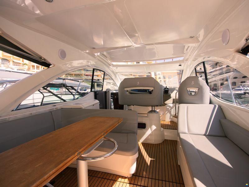 Beneteau Grand Turismo 38