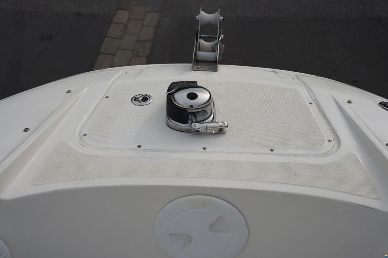 Sea Ray 240 SUNDECK