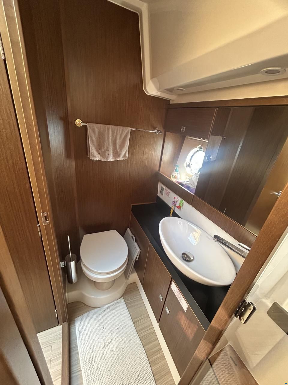 Bavaria Virtess 420 FLY