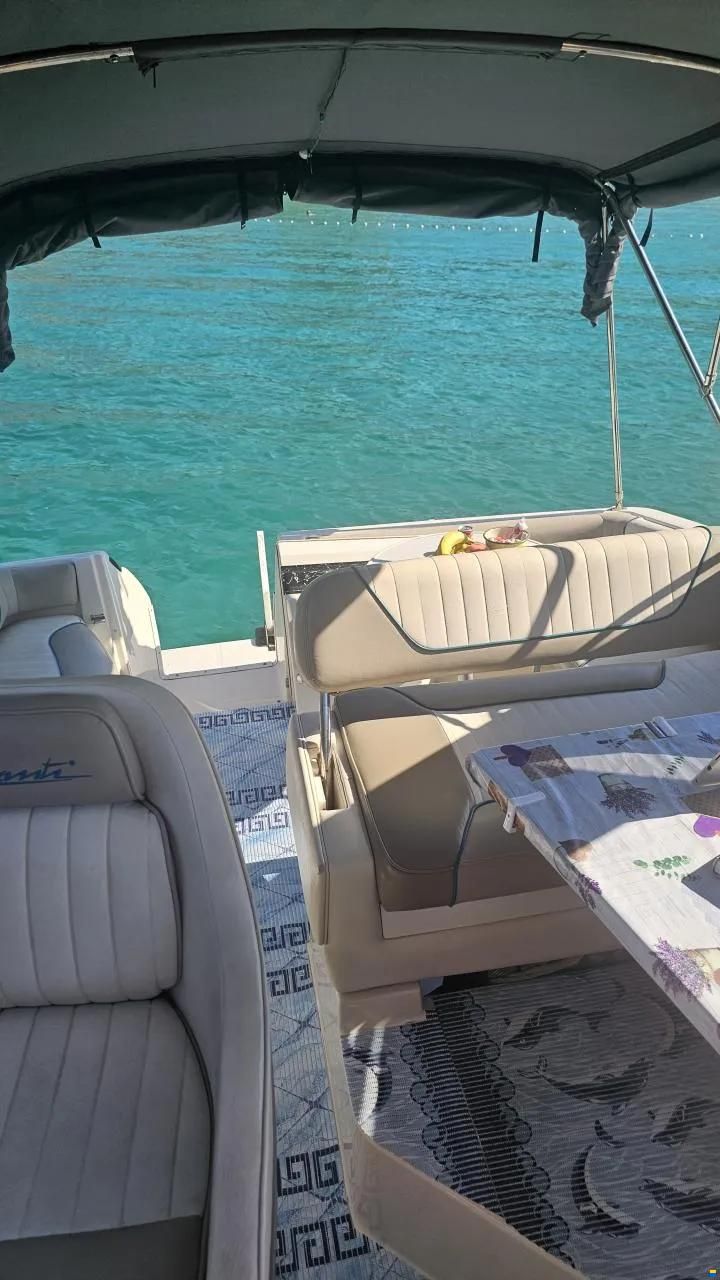 Bayliner 3255 Avanti Express Cruiser