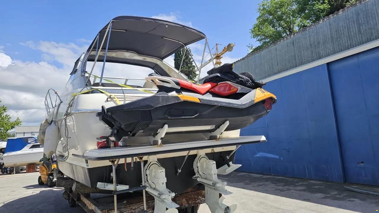 Bayliner 3255 Avanti Express Cruiser