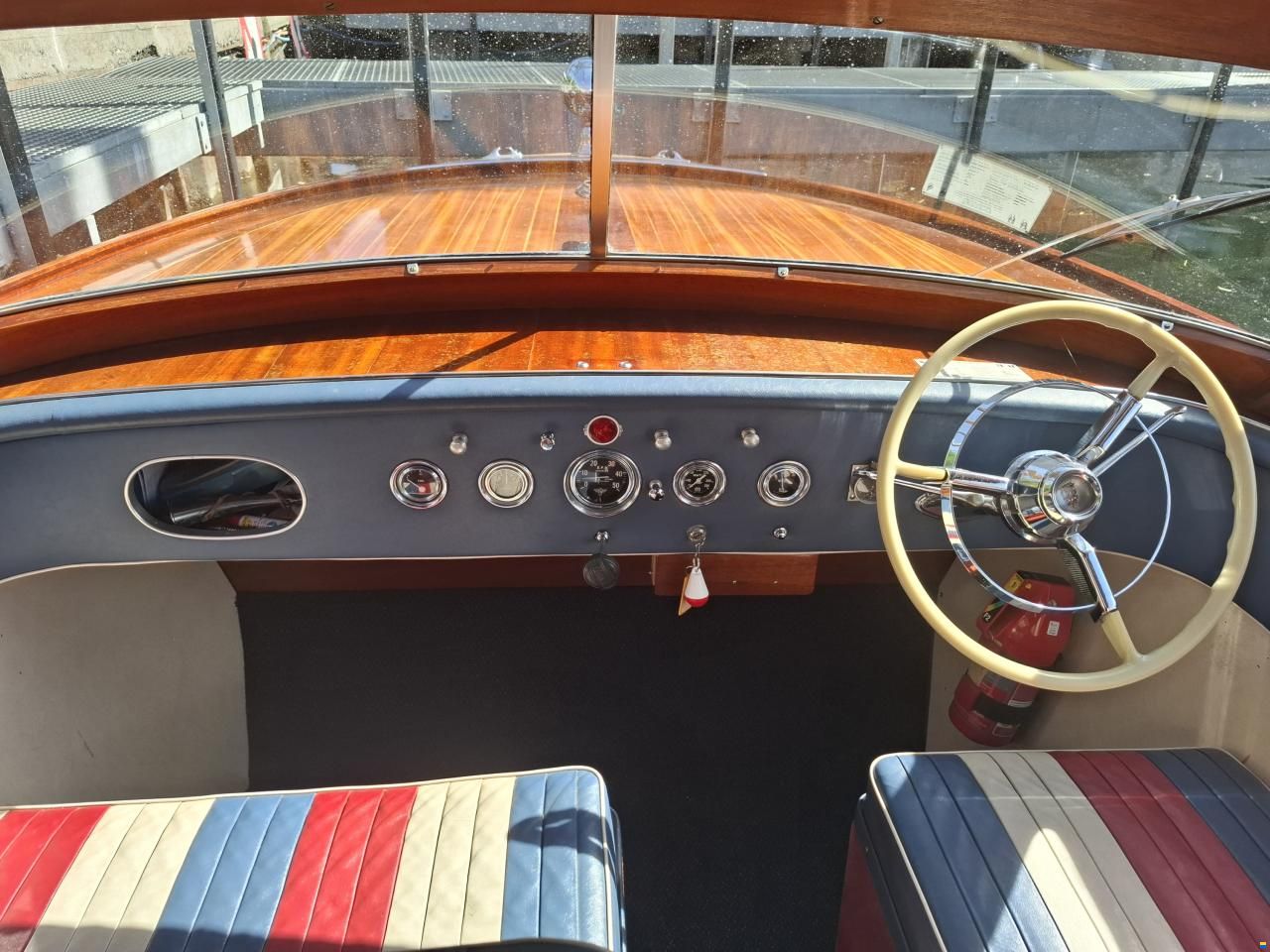 Swiss Craft Halbkabine 7.00 m