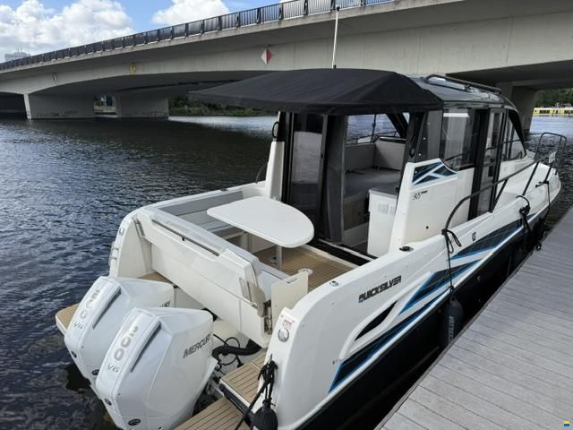 Quicksilver Activ 905 Weekend mit 2x 200 PS