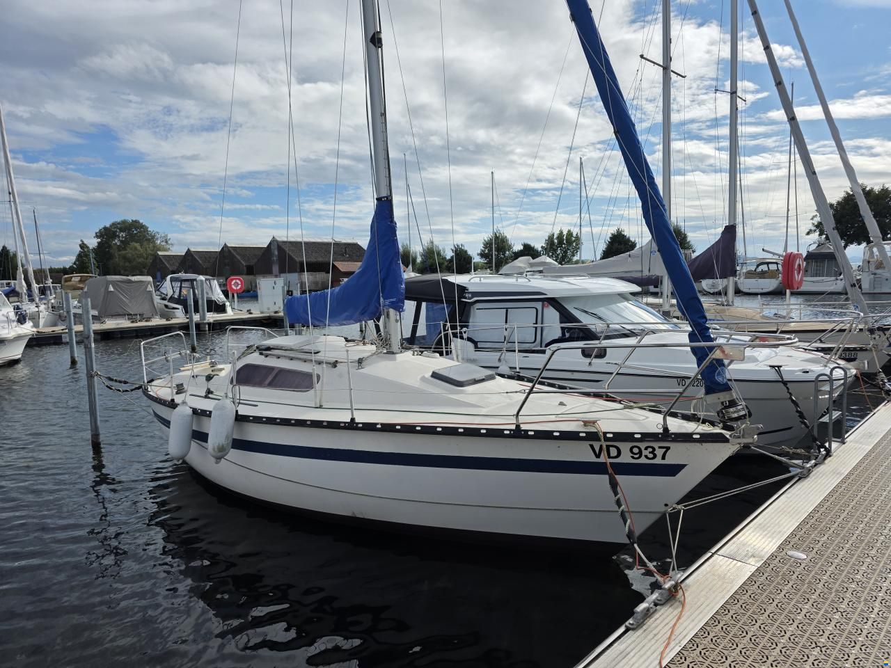 Kelt Marine M8