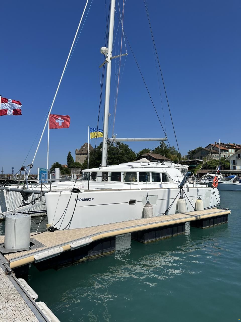 Lagoon 440