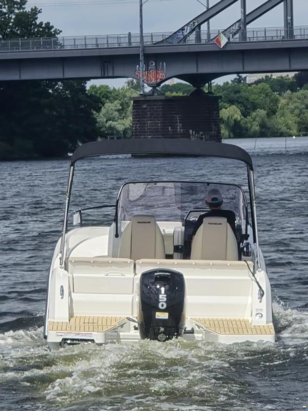 Quicksilver Activ 605 Sundeck mit 150PS