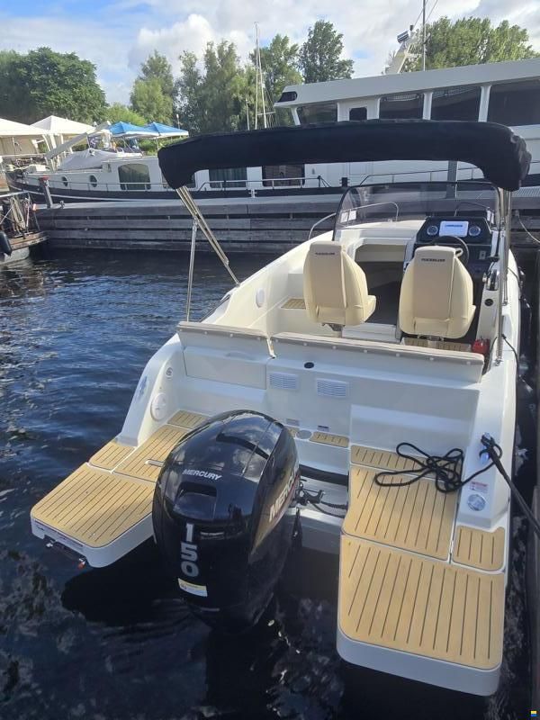 Quicksilver Activ 605 Sundeck mit 150PS