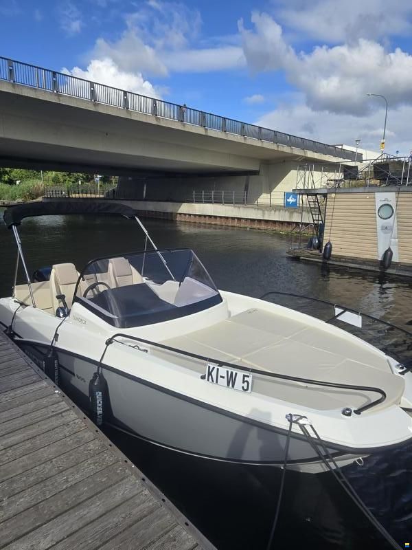 Quicksilver Activ 605 Sundeck mit 150PS