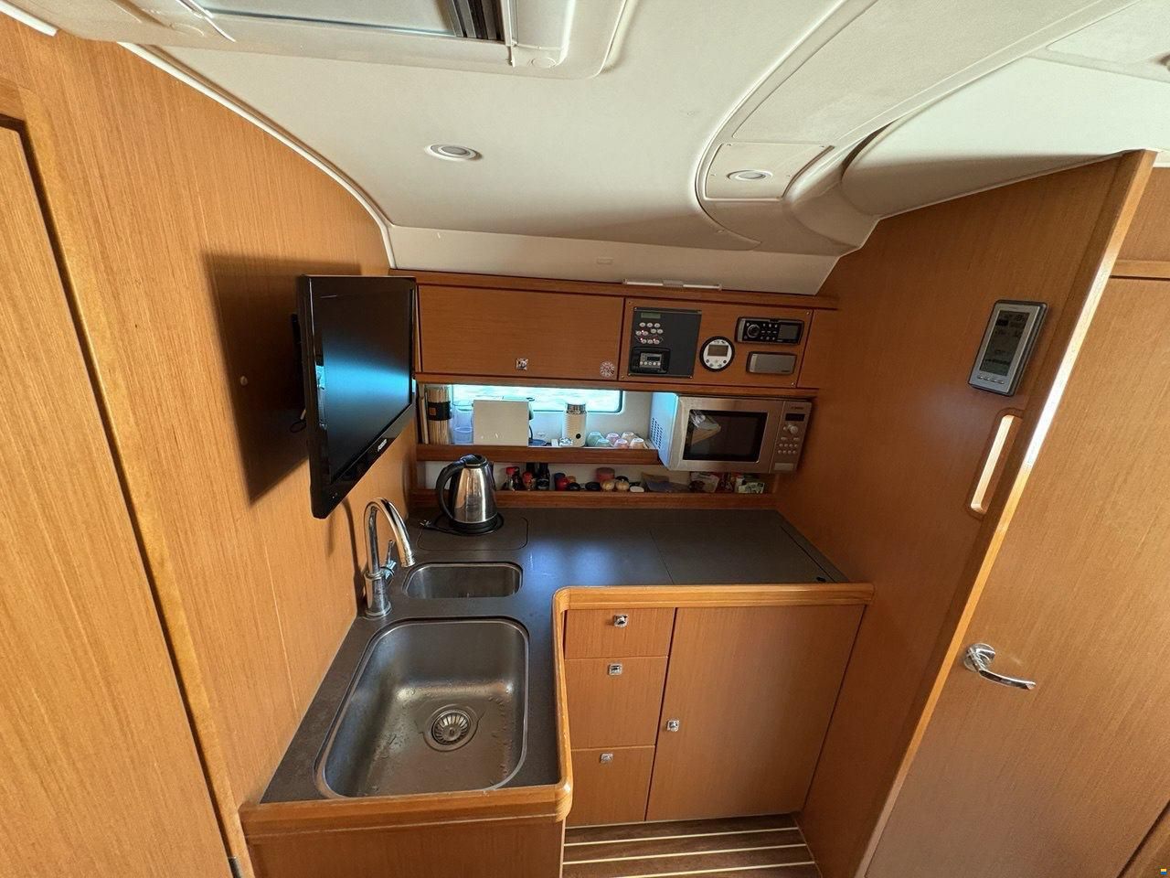 Bavaria 35 HT A/C